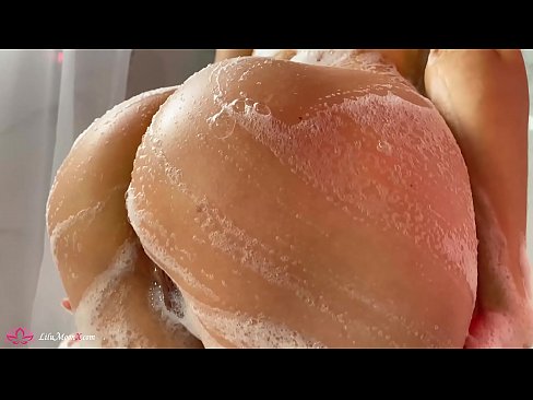 ❤️ Si rambut coklat Melancap Faraj dengan Vibrator hingga Orgasme Intens dalam Mandi ️ seks super pada kami ms.loanworld.top ﹏